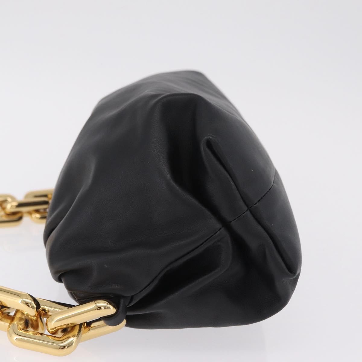 Bottega Veneta The Chain Pouch Leather Black Leather Clutche & Pouche Bag (Pre-Owned)