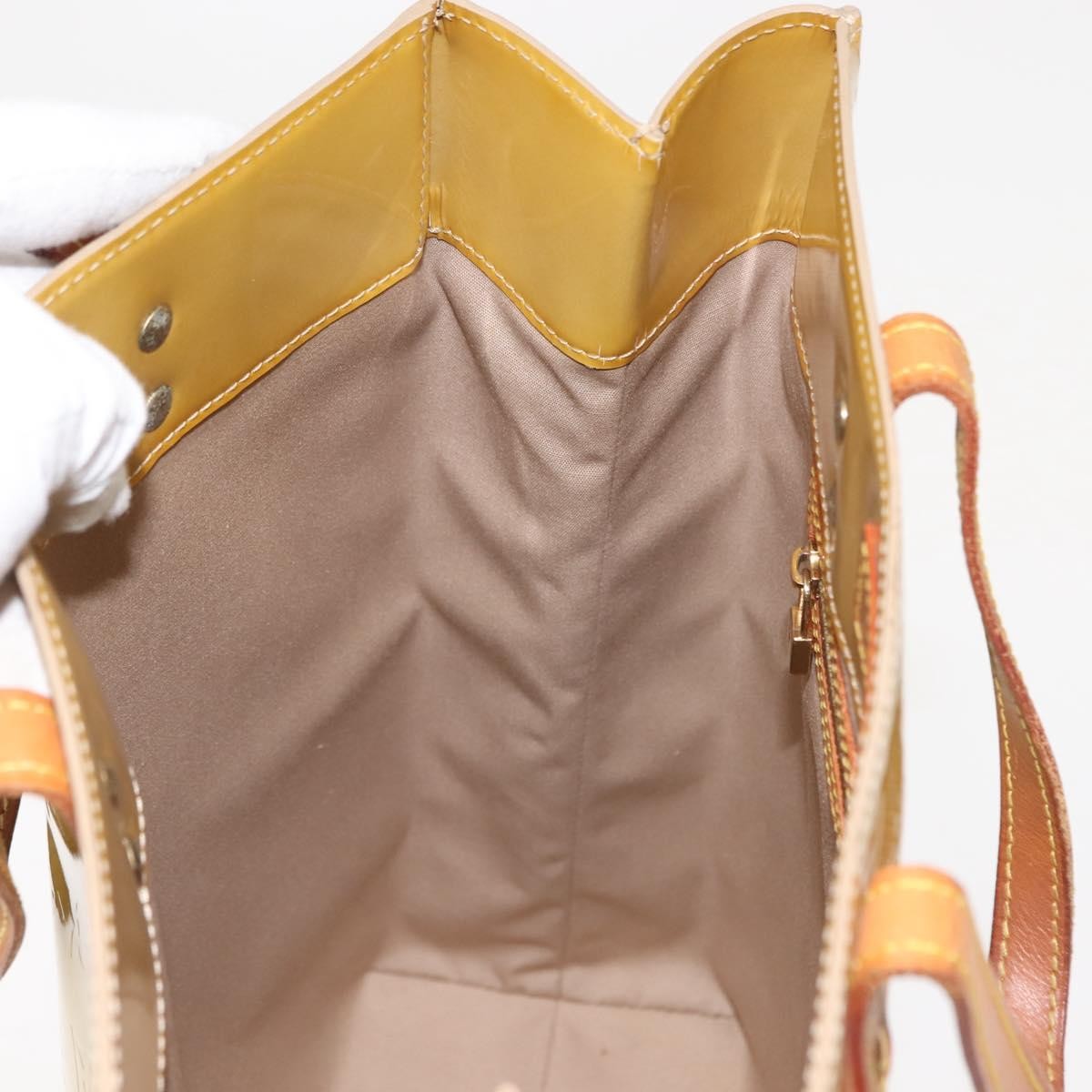 Louis Vuitton Reade Monogram Vernis Beige Patent_Leather Handbag (Pre-Owned)