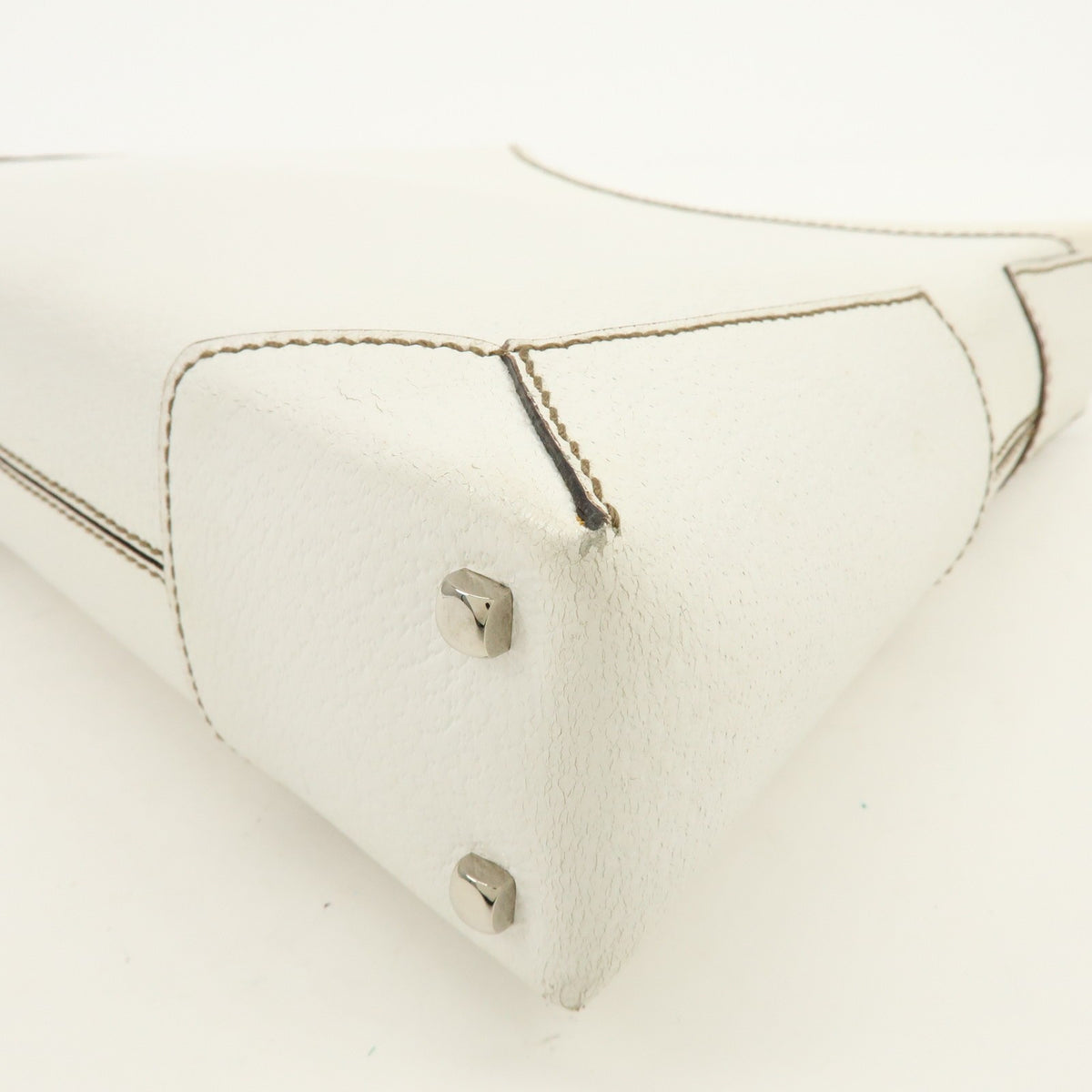 Salvatore Ferragamo Shoulder Bag Leather White Leather Shoulder Bag Bag (Pre-Owned)