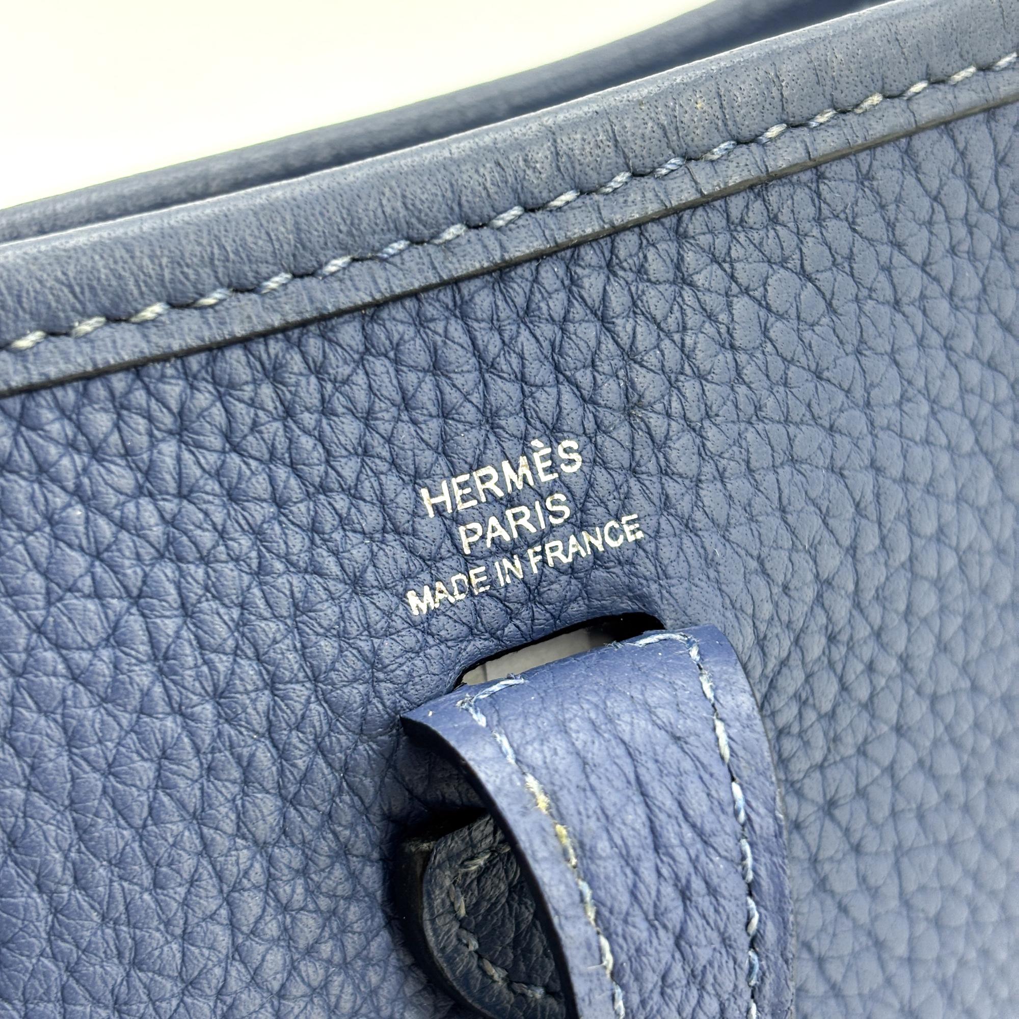 Hermes Evelyne Bag Gen Iii Clemence Blue Leather Handbag (Pre-Owned)