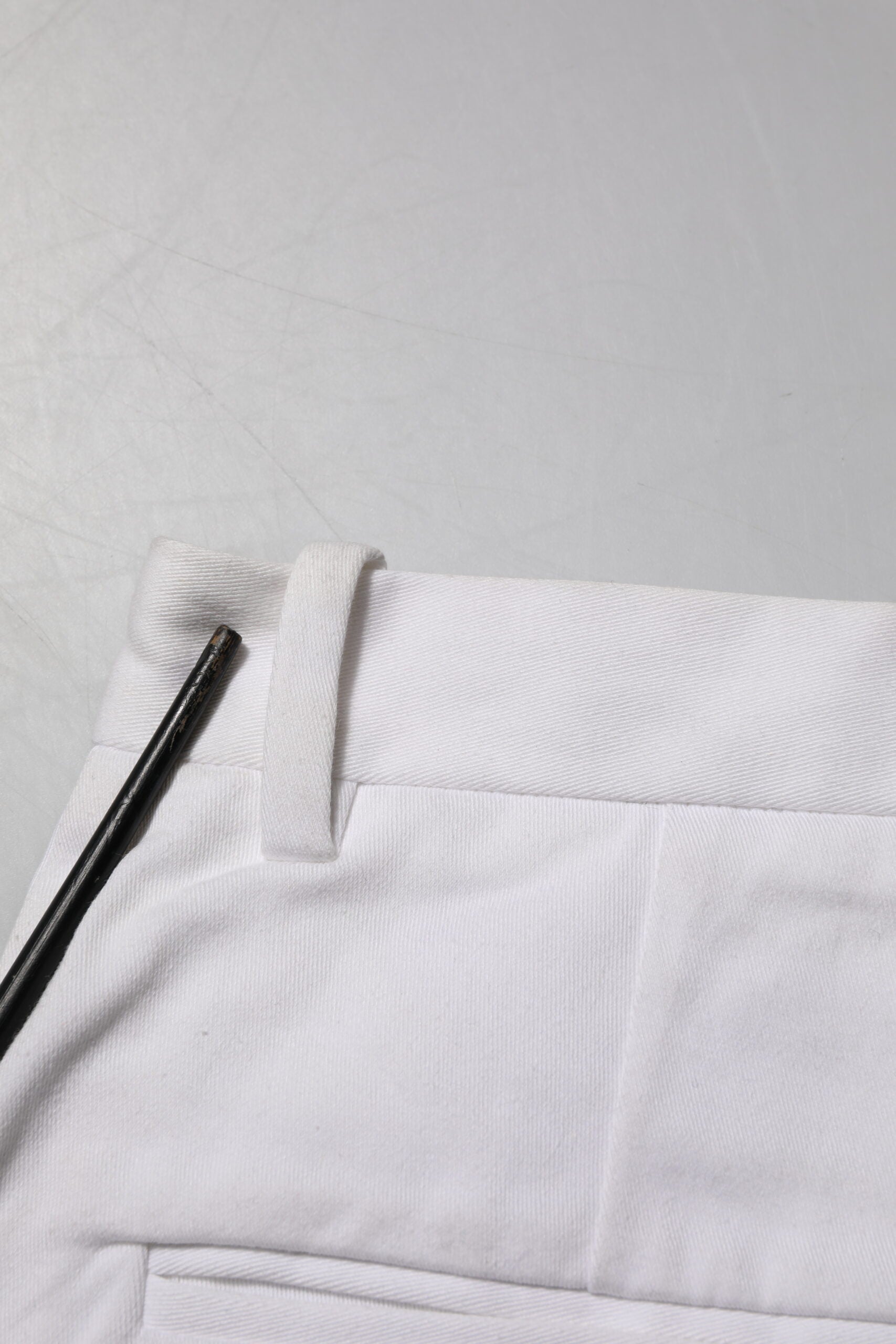 Dolce & Gabbana White Cotton Mid Waist Women Bermuda Women's Shorts (Pre-Owned)