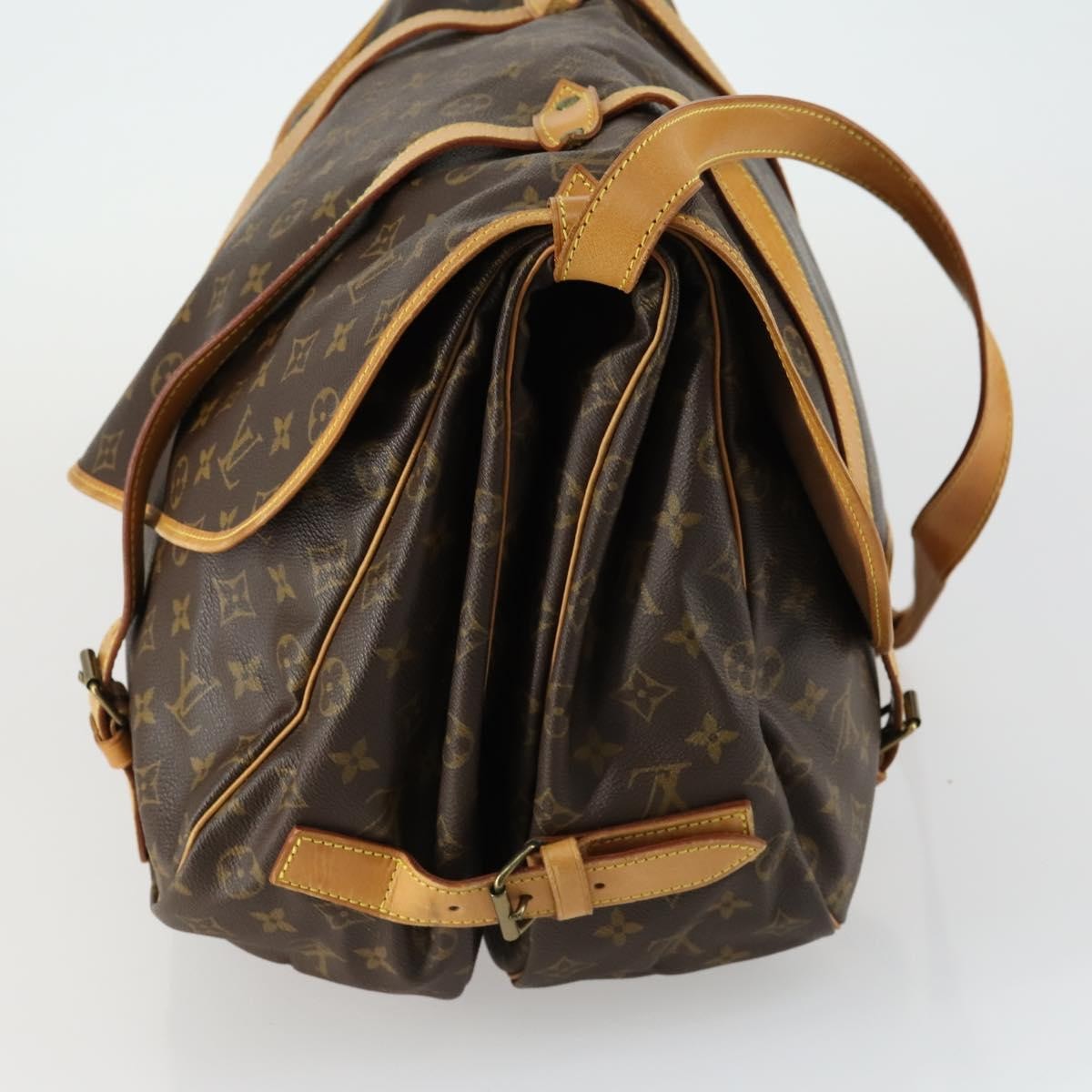 Louis Vuitton Saumur Monogram Canvas Brown Canvas Shoulder Bag Bag (Pre-Owned)