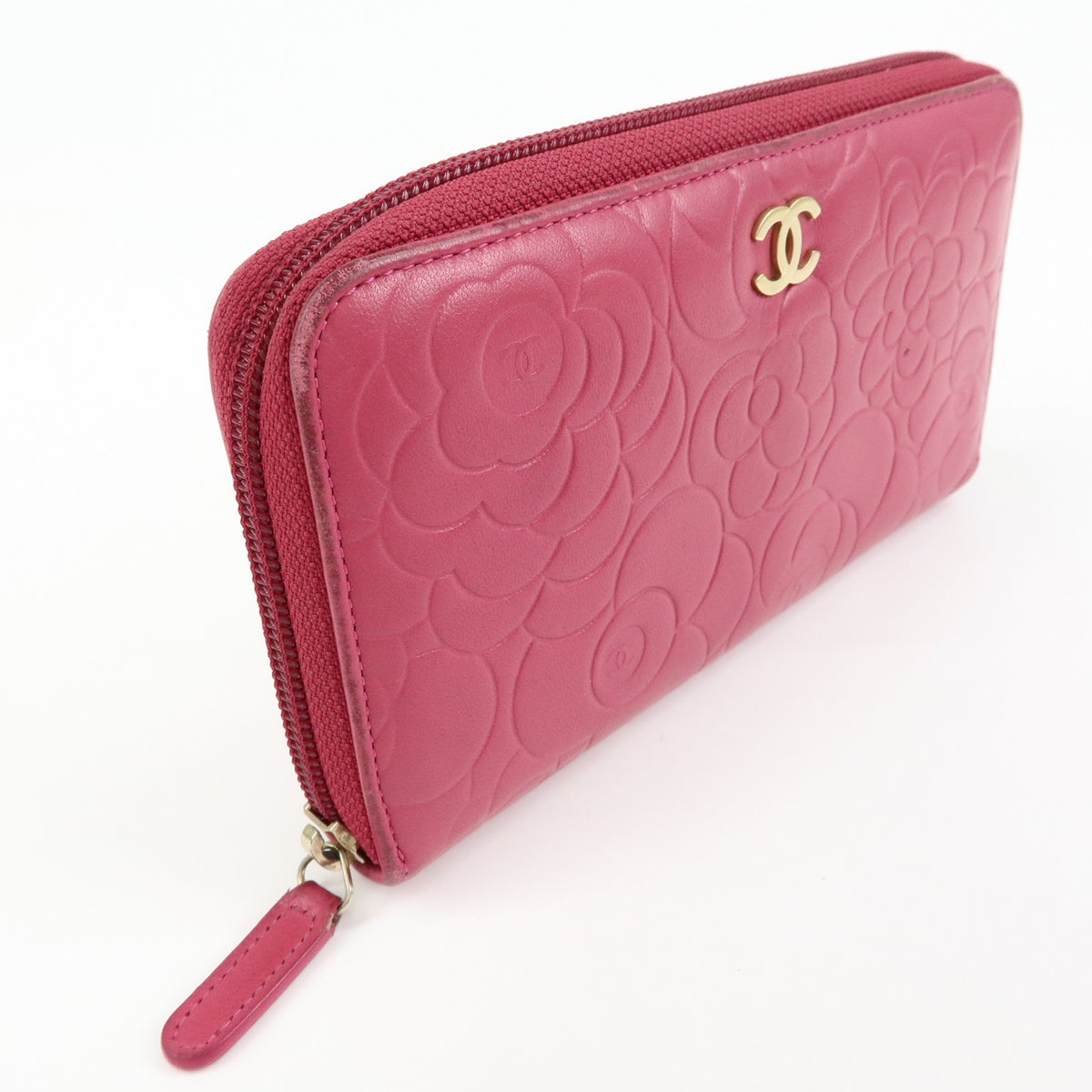 Chanel Zip Around Camellia Patent Pink Leather Wallets Accessory (Pre-Owned)