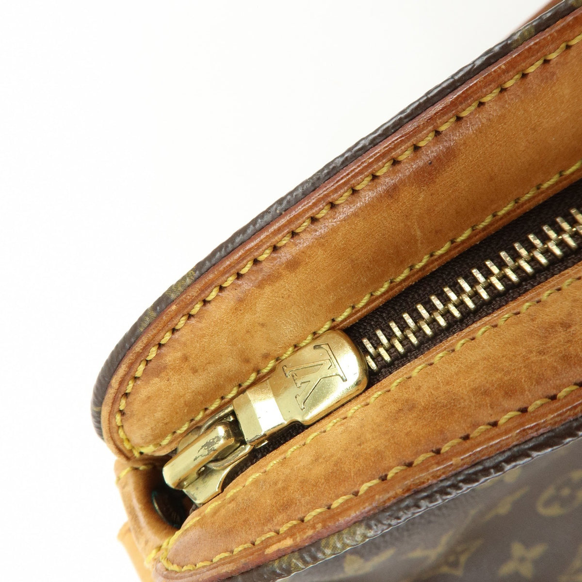 Louis Vuitton Drouot Monogram Canvas Brown Canvas Shoulder Bag Bag (Pre-Owned)