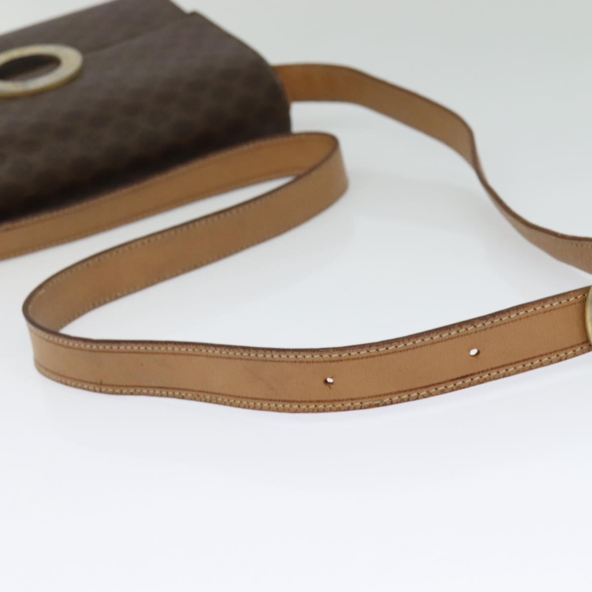 Celine Vintage Macadam Circle Logo Canvas And Leather Brown Canvas Shoulder Bag Bag (Pre-Owned)