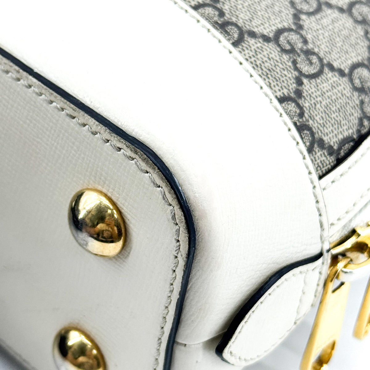 Gucci Horsebit 1955 Top Handle Gg Coated Canvas With Leather Beige Canvas Handbag (Pre-Owned)