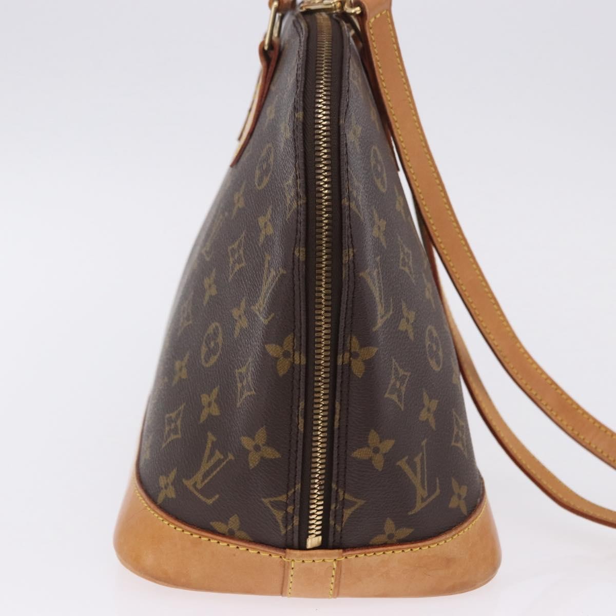 Louis Vuitton Alma Monogram Canvas Brown Canvas Handbag (Pre-Owned)