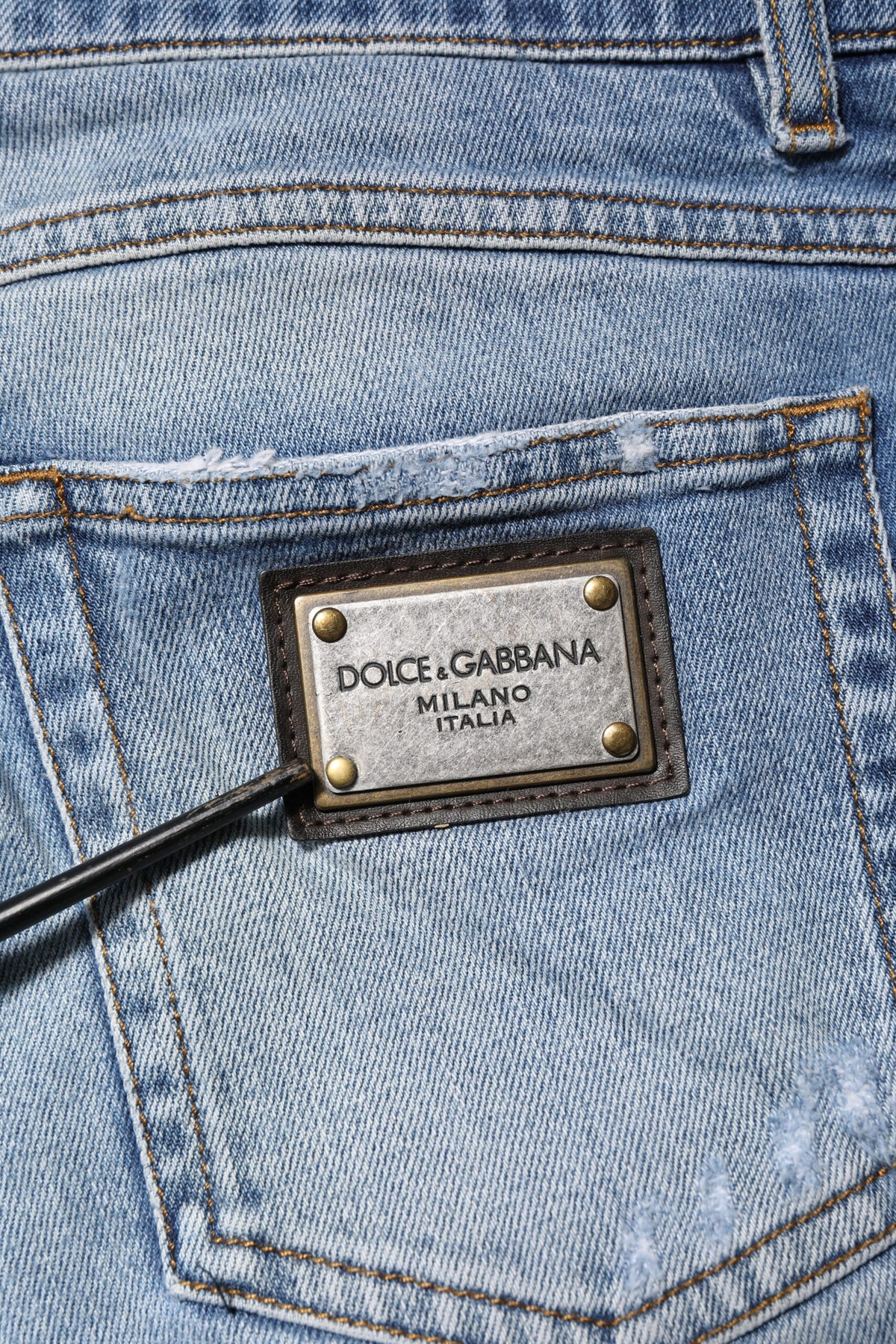 Dolce & Gabbana Blue Washed Tattered Logo Plaque Denim Men's Jeans (Pre-Owned)