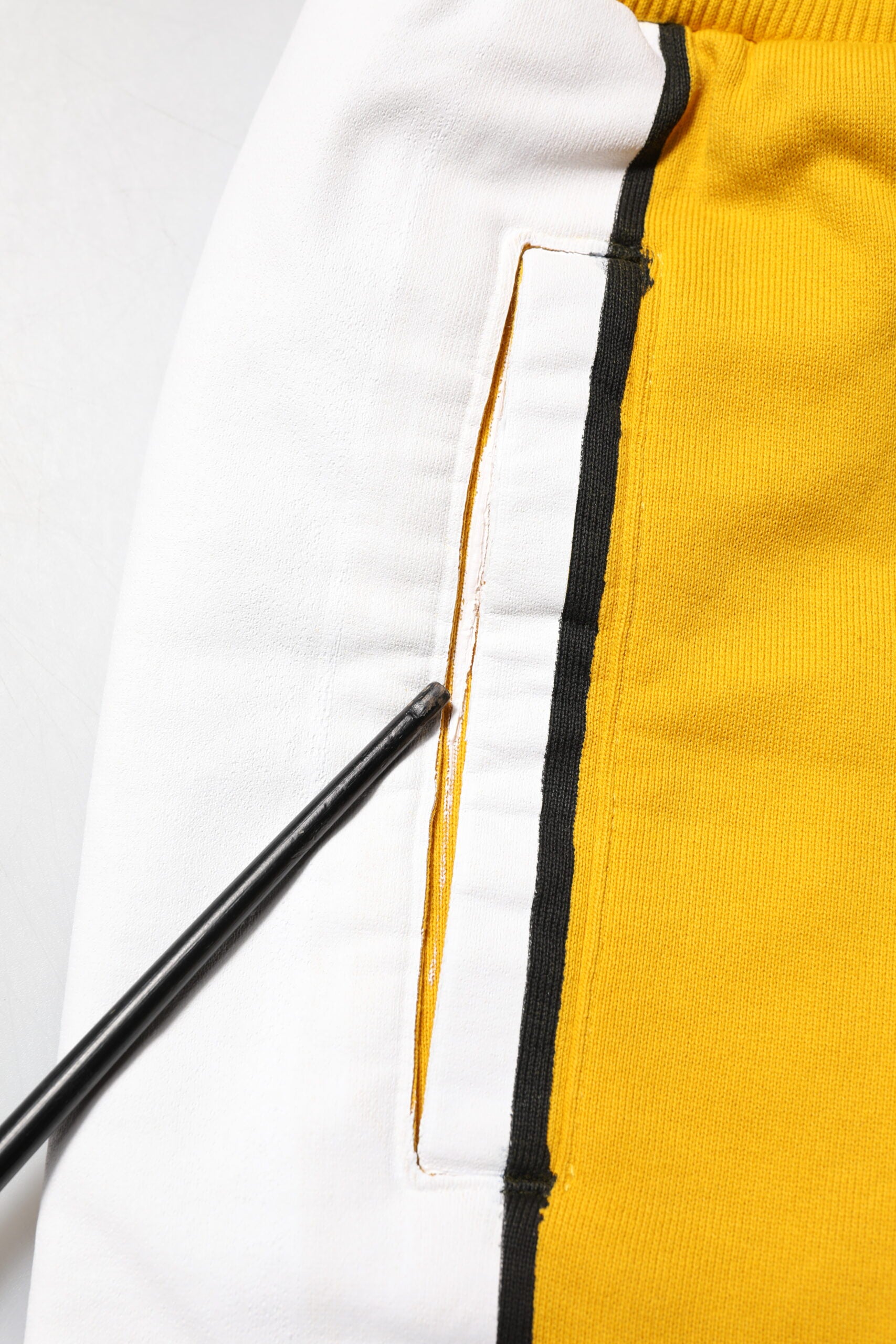 Dolce & Gabbana Yellow Cotton Logo Jogger SweatMen's Men's Pants (Pre-Owned)