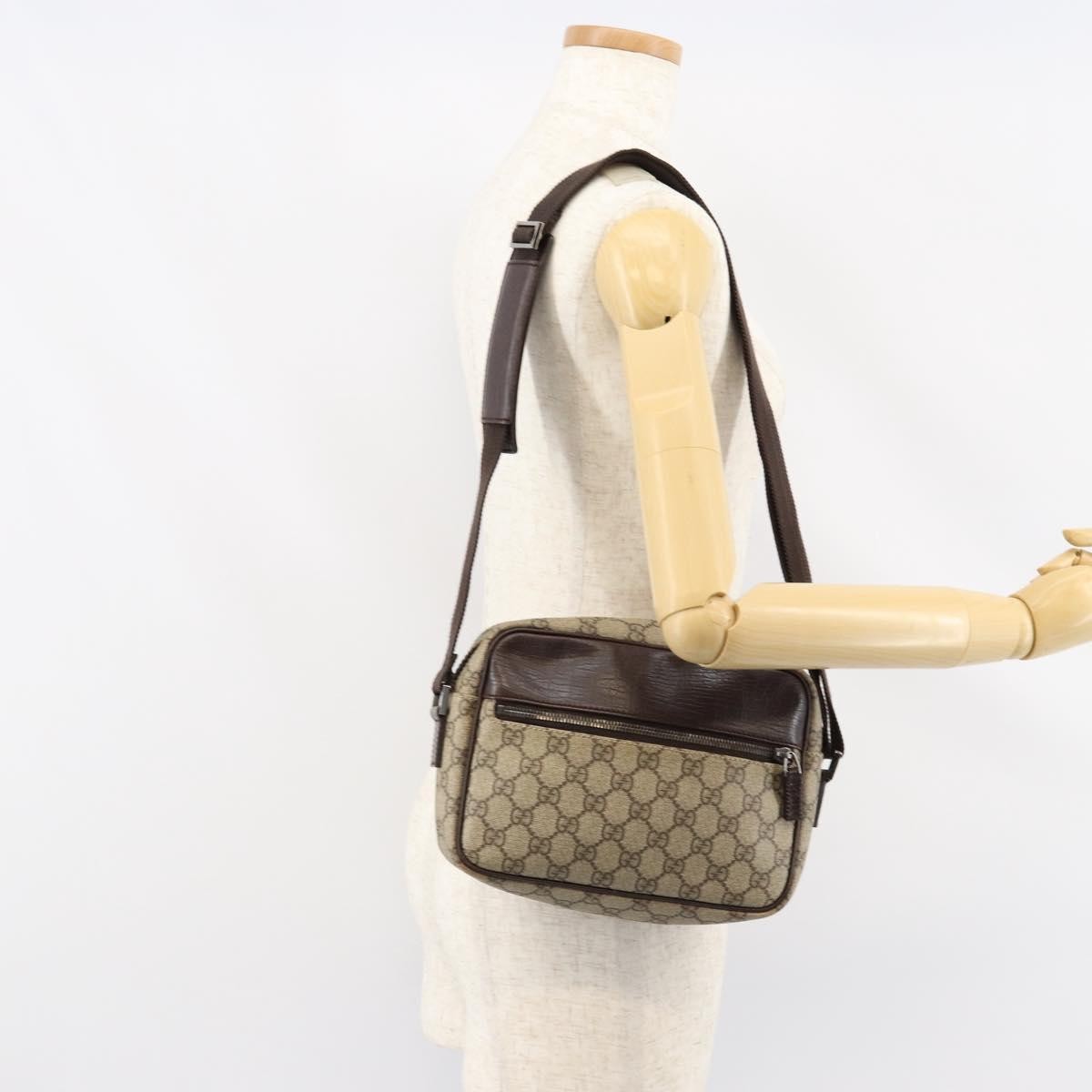 Gucci Front Zip Gg Coated Canvas With Leather Beige Canvas Crossbody Bag Bag (Pre-Owned)