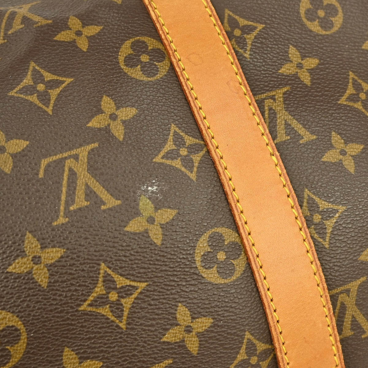 Louis Vuitton Keepall Bandoulière Monogram Brown Canvas Travel Bag Bag (Pre-Owned)