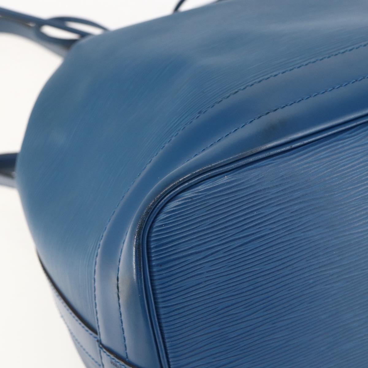 Louis Vuitton Noe Epi Leather Blue Leather Shoulder Bag Bag (Pre-Owned)