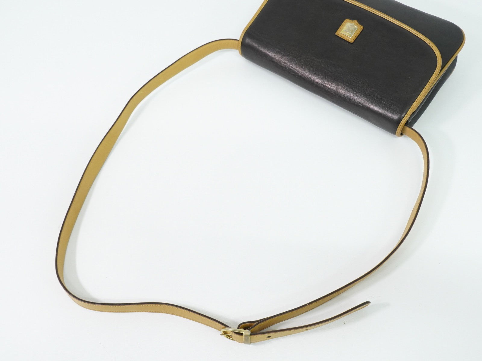 Celine Vintage Flap Leather Black Leather Shoulder Bag Bag (Pre-Owned)