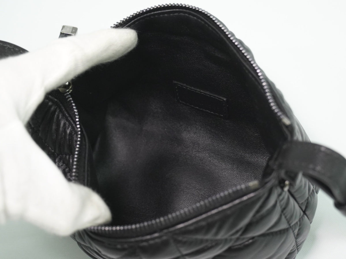 Christian Dior Diortravel Nomad Macrocannage Quilt Calfskin Black Leather Clutche & Pouche Bag (Pre-Owned)