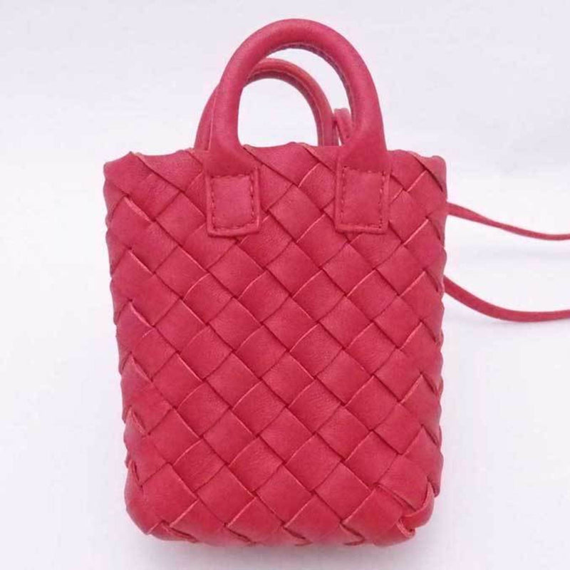 Bottega Veneta Red Leather Handbag (Pre-Owned)