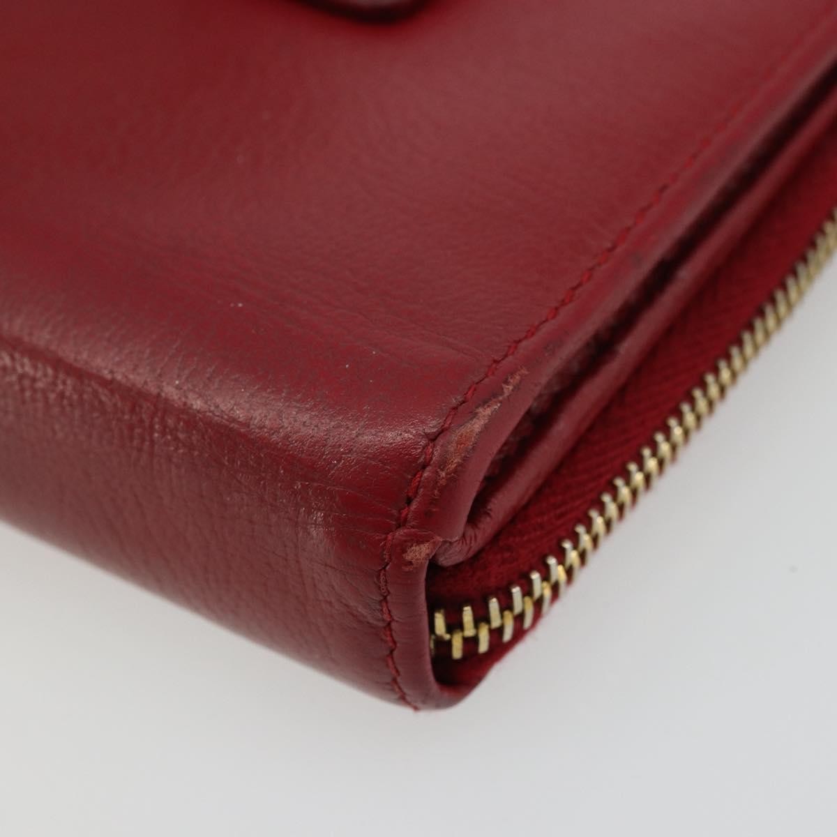 Saint Laurent Zipped Bifold Leather Red Leather Wallets Accessory (Pre-Owned)