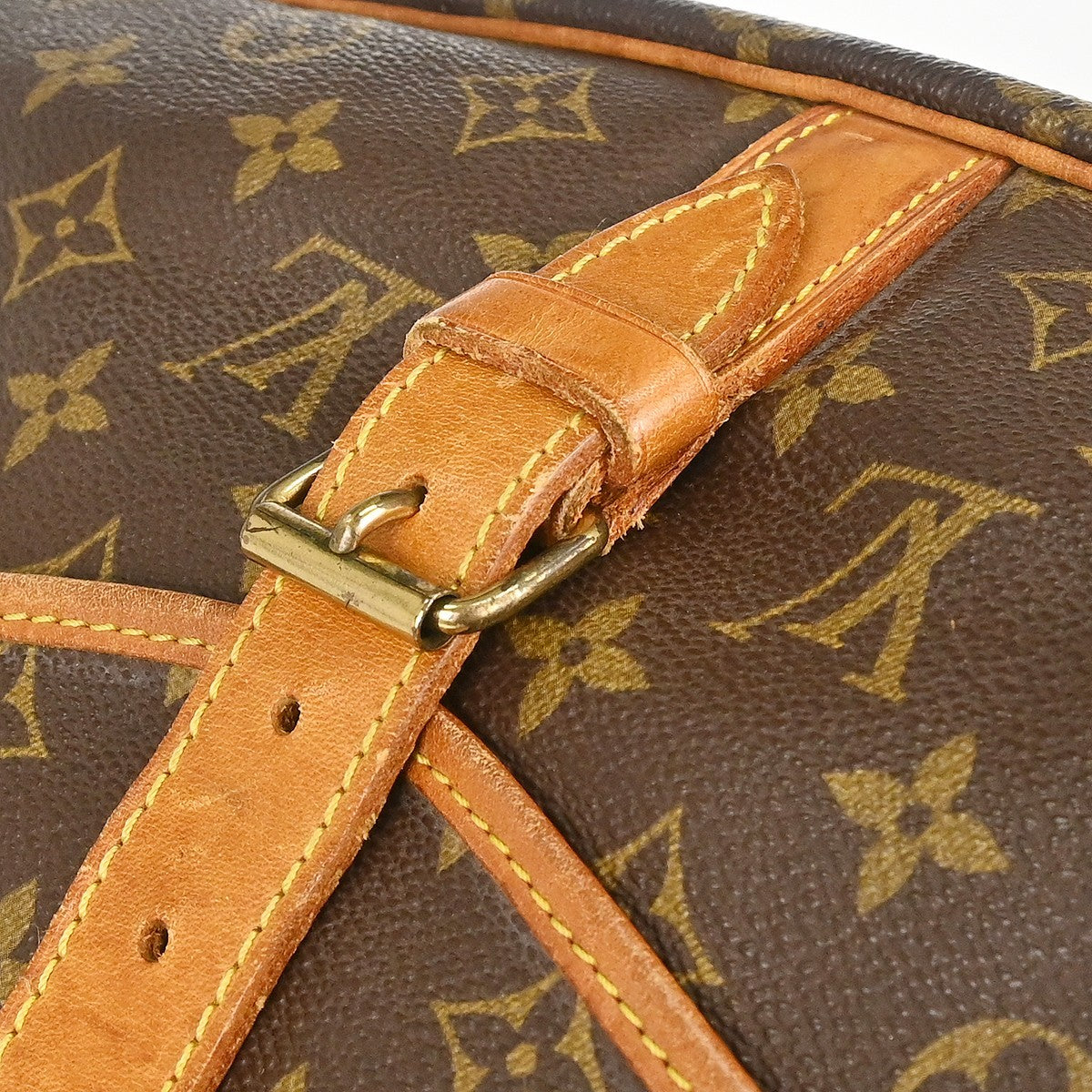 Louis Vuitton Saumur Monogram Canvas Brown Canvas Shoulder Bag Bag (Pre-Owned)