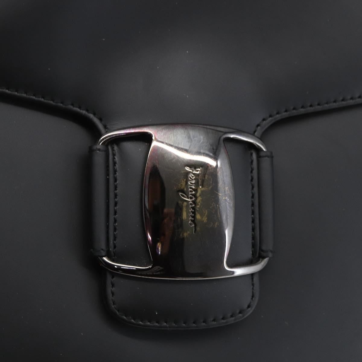 Salvatore Ferragamo Vara Leather Black Leather Shoulder Bag Bag (Pre-Owned)