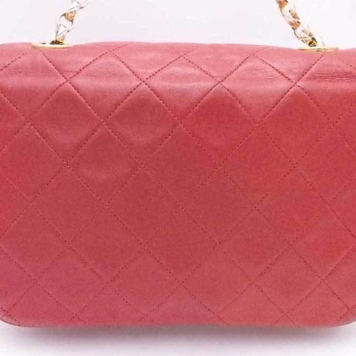 Chanel Matelassé Red Leather Shopper Bag (Pre-Owned)