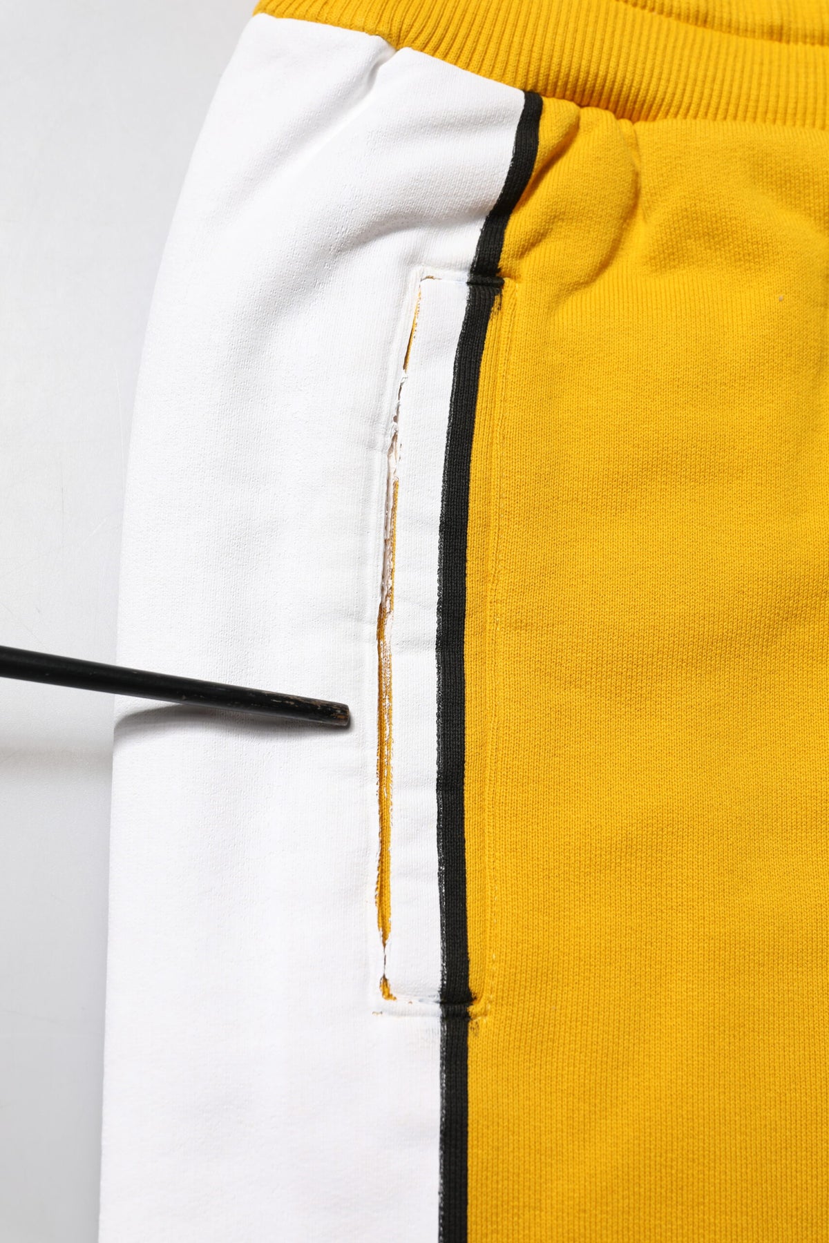 Dolce & Gabbana Yellow Cotton Logo SweatMen's Jogger Men's Pants (Pre-Owned)