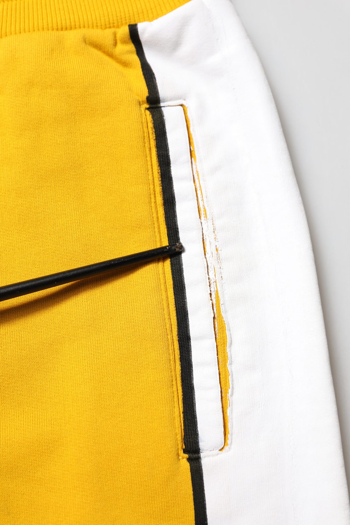 Dolce & Gabbana Yellow Cotton Logo Jogger SweatMen's Men's Pants (Pre-Owned)
