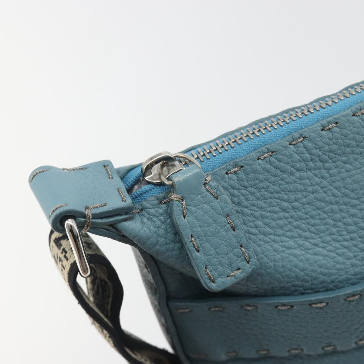 Fendi Vintage Selleria Zip Messenger Leather Blue Leather Shoulder Bag Bag (Pre-Owned)