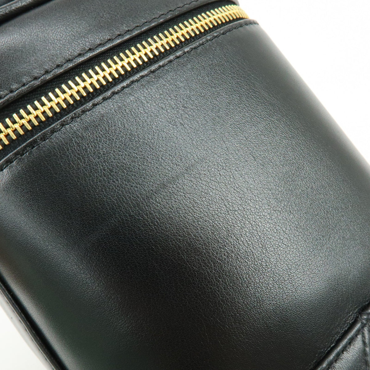 Chanel Vanity Leather Black Leather Handbag (Pre-Owned)