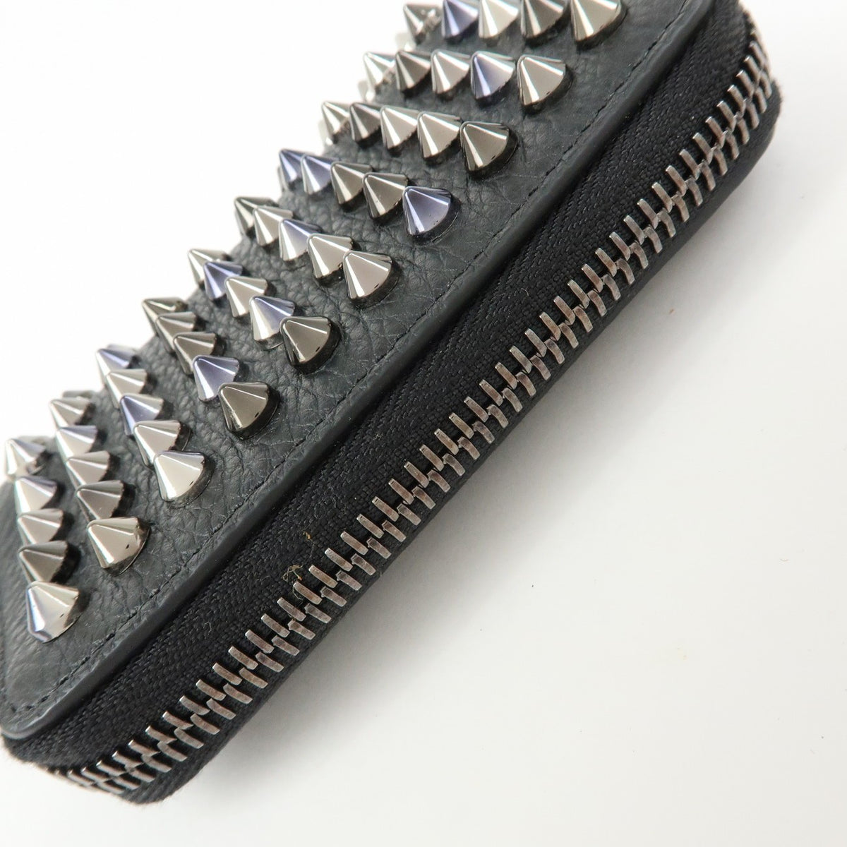 Christian Louboutin Panettone Coin Purse Spiked Leather Black Leather Wallets Accessory (Pre-Owned)