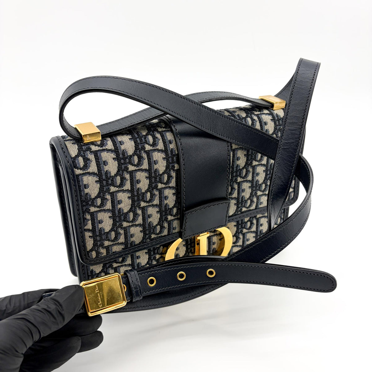Christian Dior 30 Montaigne Flap Oblique Canvas Navy Canvas Handbag (Pre-Owned)