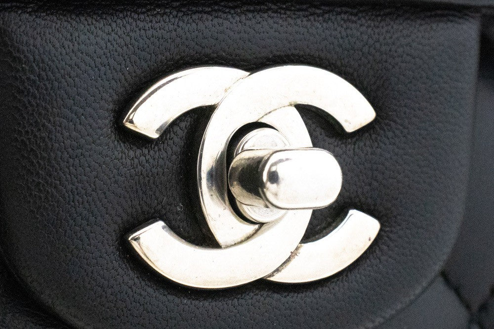 Chanel Classic Double Flap Quilted Lambskin Black Leather Handbag (Pre-Owned)