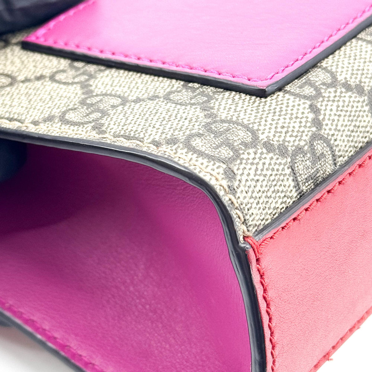 Gucci Padlock Clutch Gg Canvas And Leather Beige Canvas Clutche & Pouche Bag (Pre-Owned)