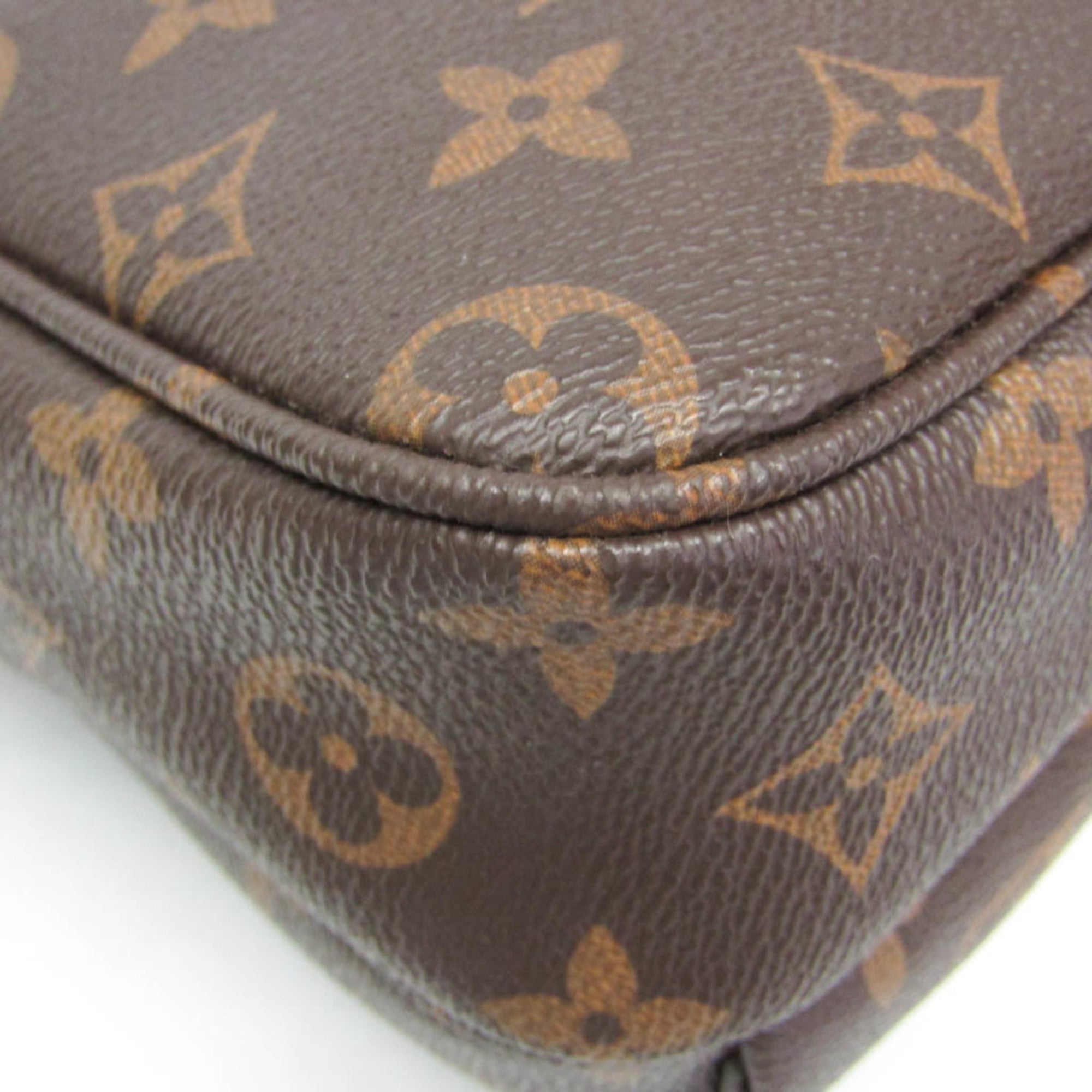Louis Vuitton Outdoor Messenger Monogram Canvas Brown Canvas Shoulder Bag Bag (Pre-Owned)