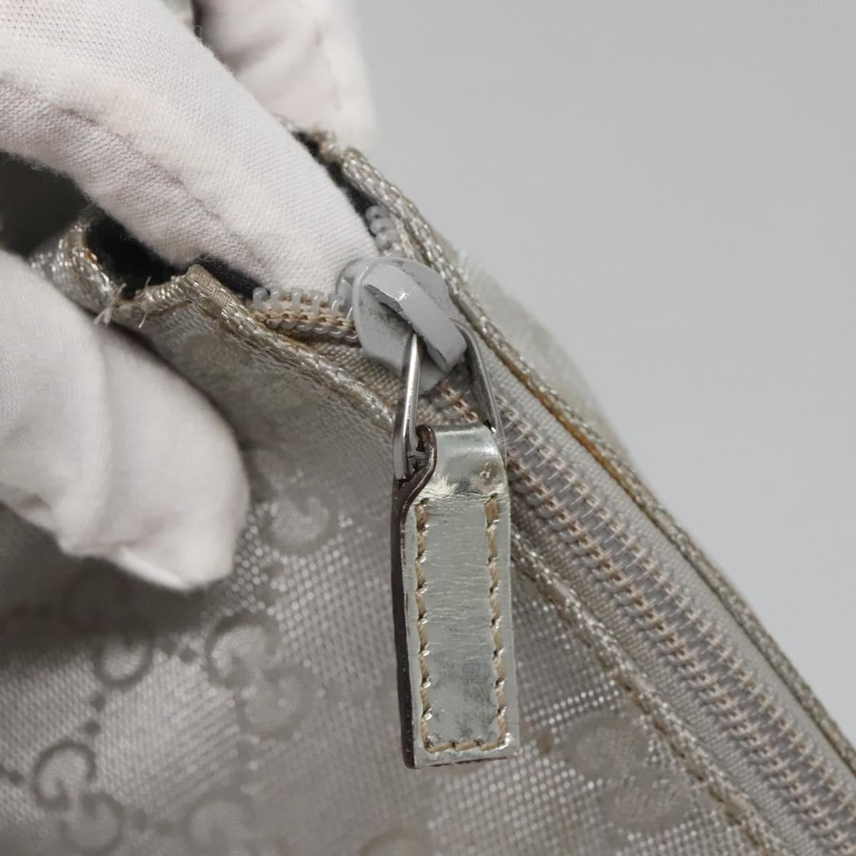 Gucci Zip Messenger Gg Canvas With Perforated Leather Silver Canvas Shoulder Bag Bag (Pre-Owned)