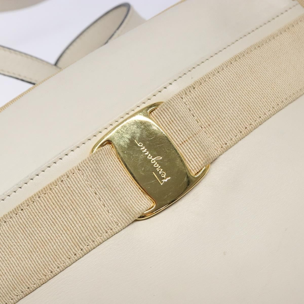 Salvatore Ferragamo Vala Leather Beige Leather Shoulder Bag Bag (Pre-Owned)