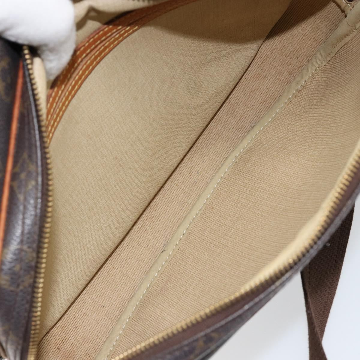 Louis Vuitton Reporter Monogram Canvas Brown Canvas Shoulder Bag Bag (Pre-Owned)