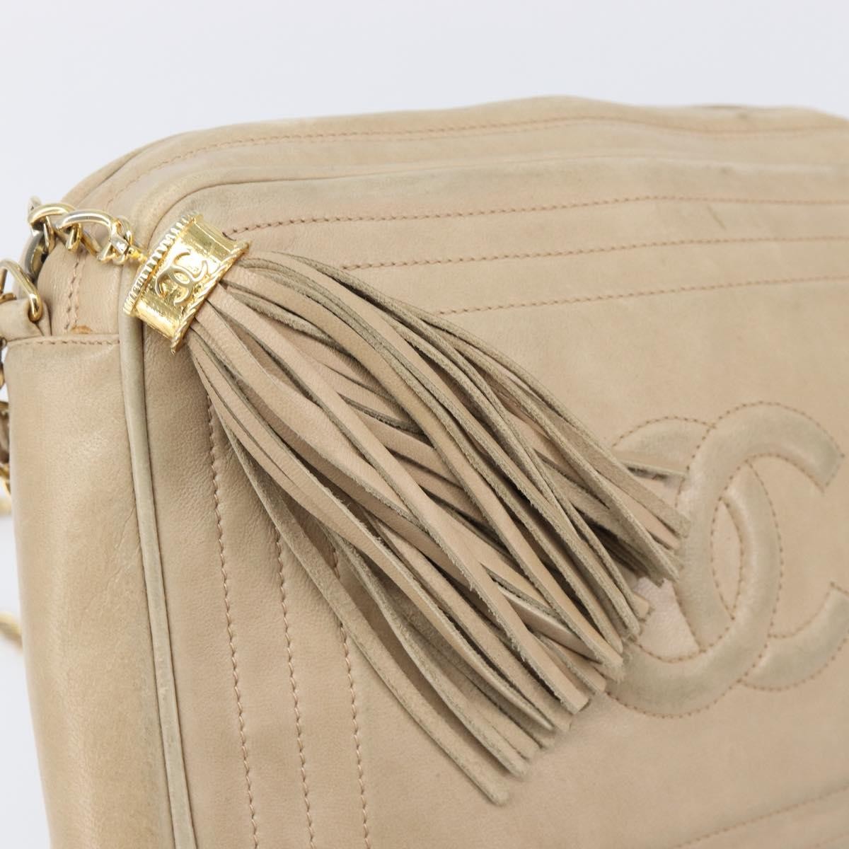 Chanel Vintage Cc Tassel Camera Lambskin Beige Leather Shoulder Bag Bag (Pre-Owned)