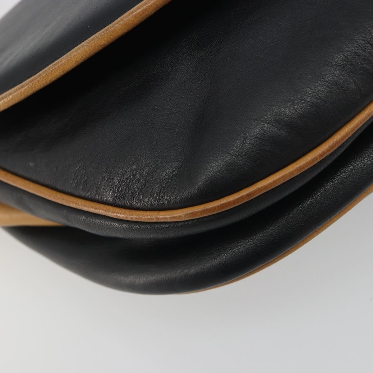 Celine Vintage Leather Black Leather Shoulder Bag Bag (Pre-Owned)