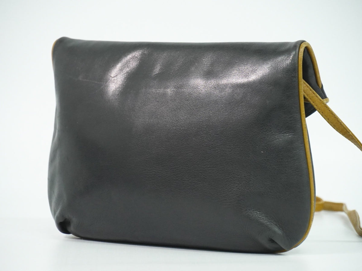 Celine Flap Shoulder Leather Black Leather Shoulder Bag Bag (Pre-Owned)