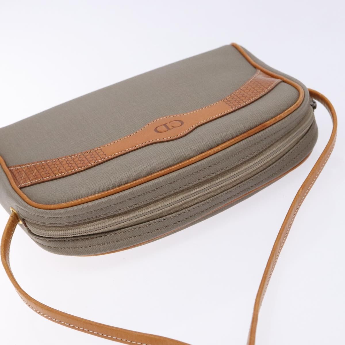 Christian Dior Cd Shoulder Bag Leather Gray Leather Shoulder Bag Bag (Pre-Owned)