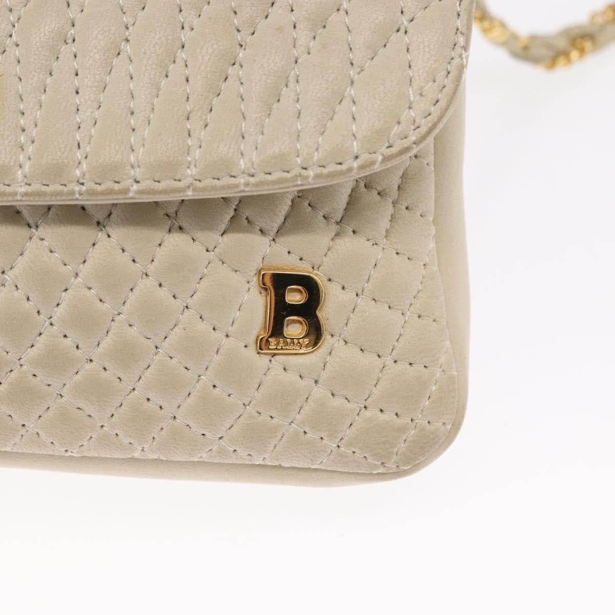 Bally Vintage Chain Quilted Leather Beige Leather Shoulder Bag Bag (Pre-Owned)
