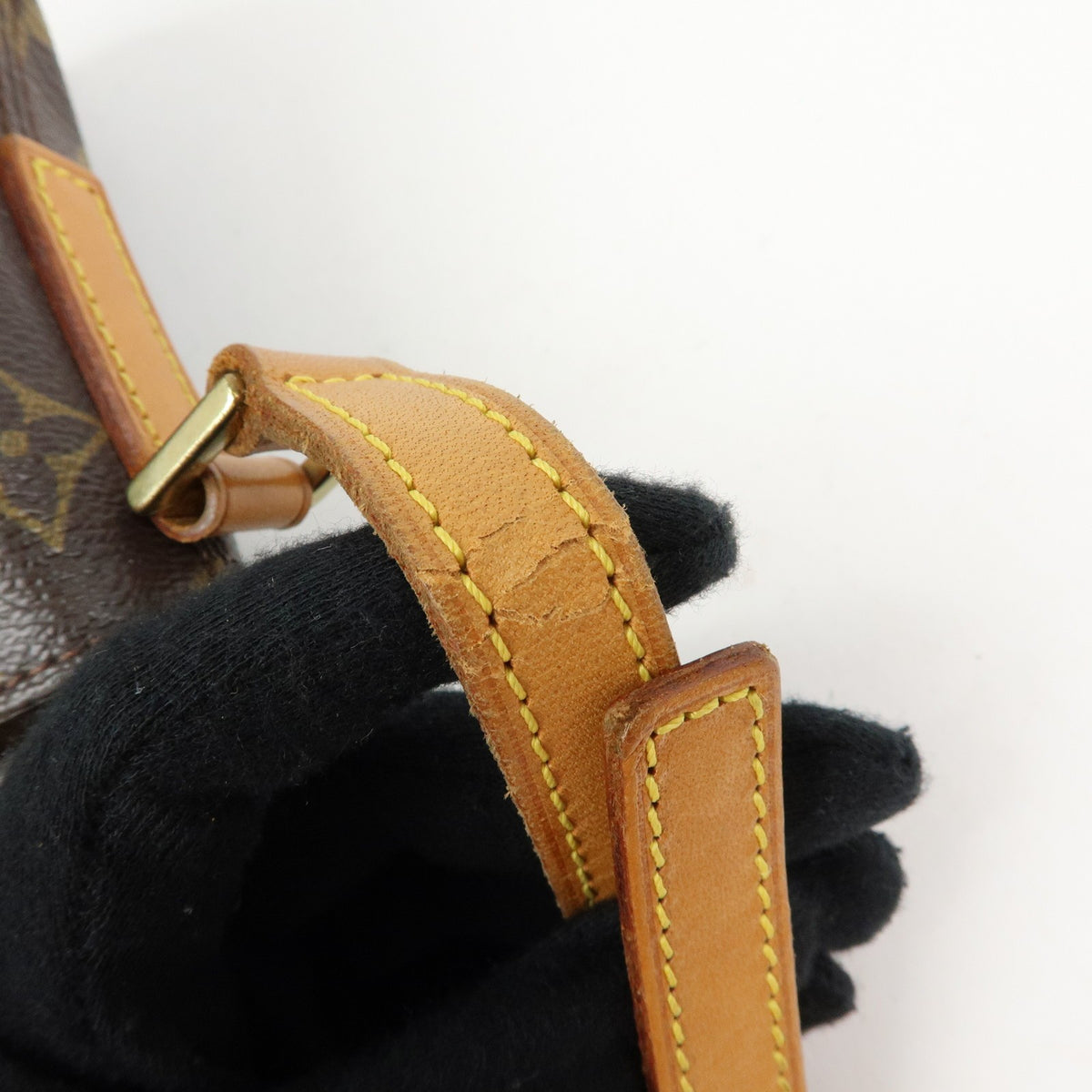 Louis Vuitton Trotteur Monogram Canvas Brown Canvas Handbag (Pre-Owned)