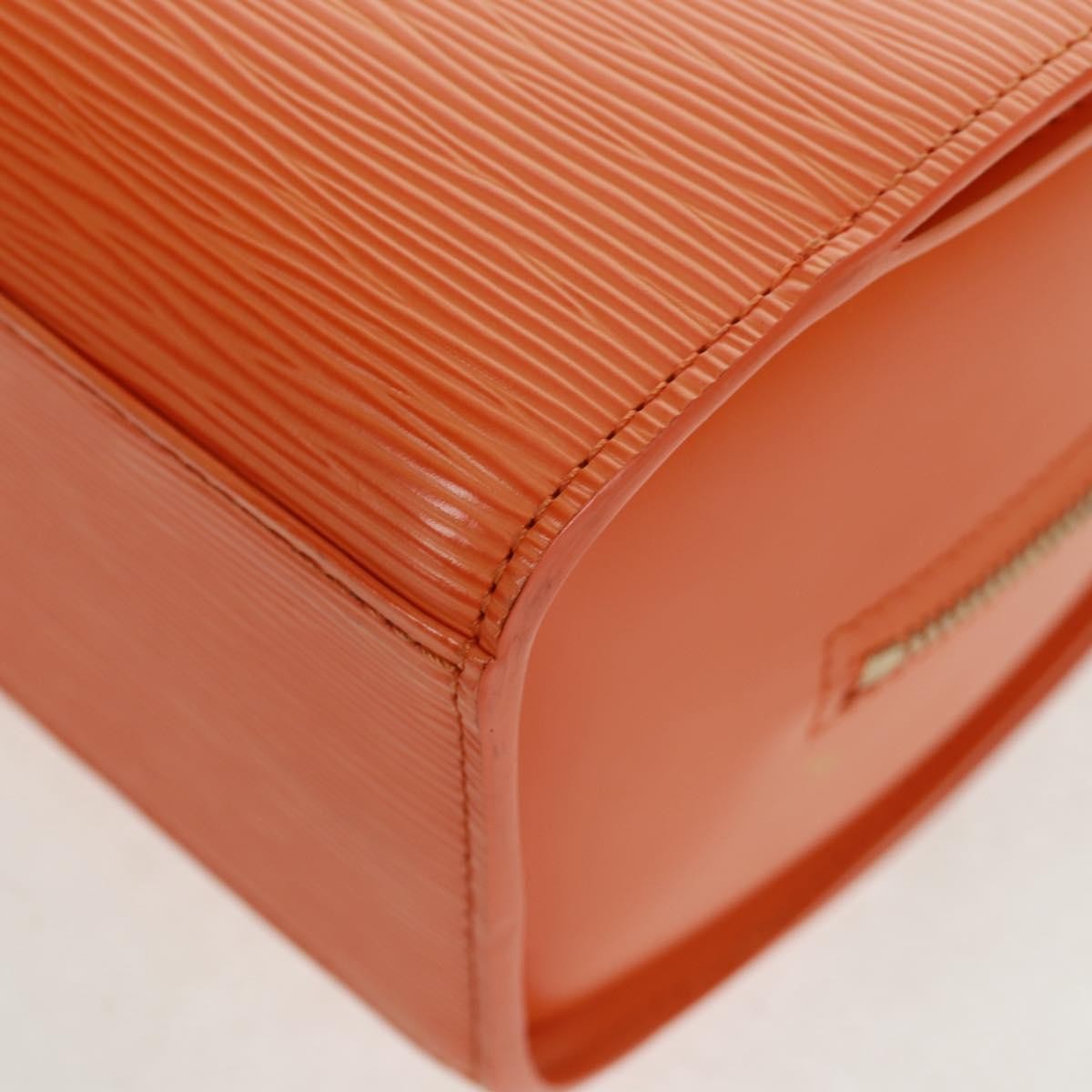 Louis Vuitton Pont Neuf Epi Leather Orange Leather Handbag (Pre-Owned)