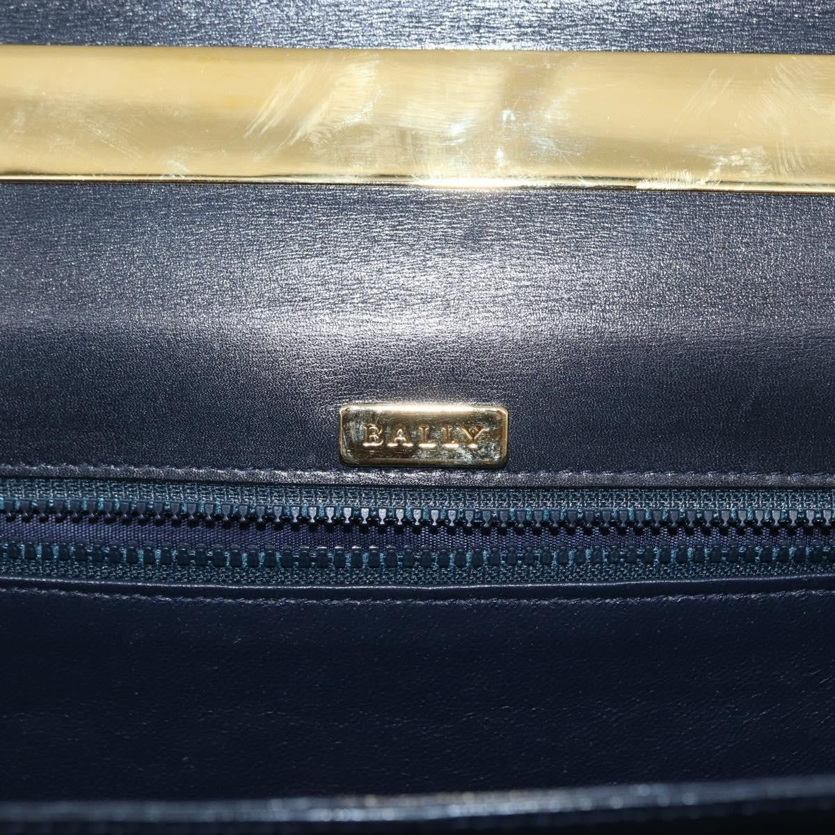 Bally Vintage Leather Navy Leather Handbag (Pre-Owned)