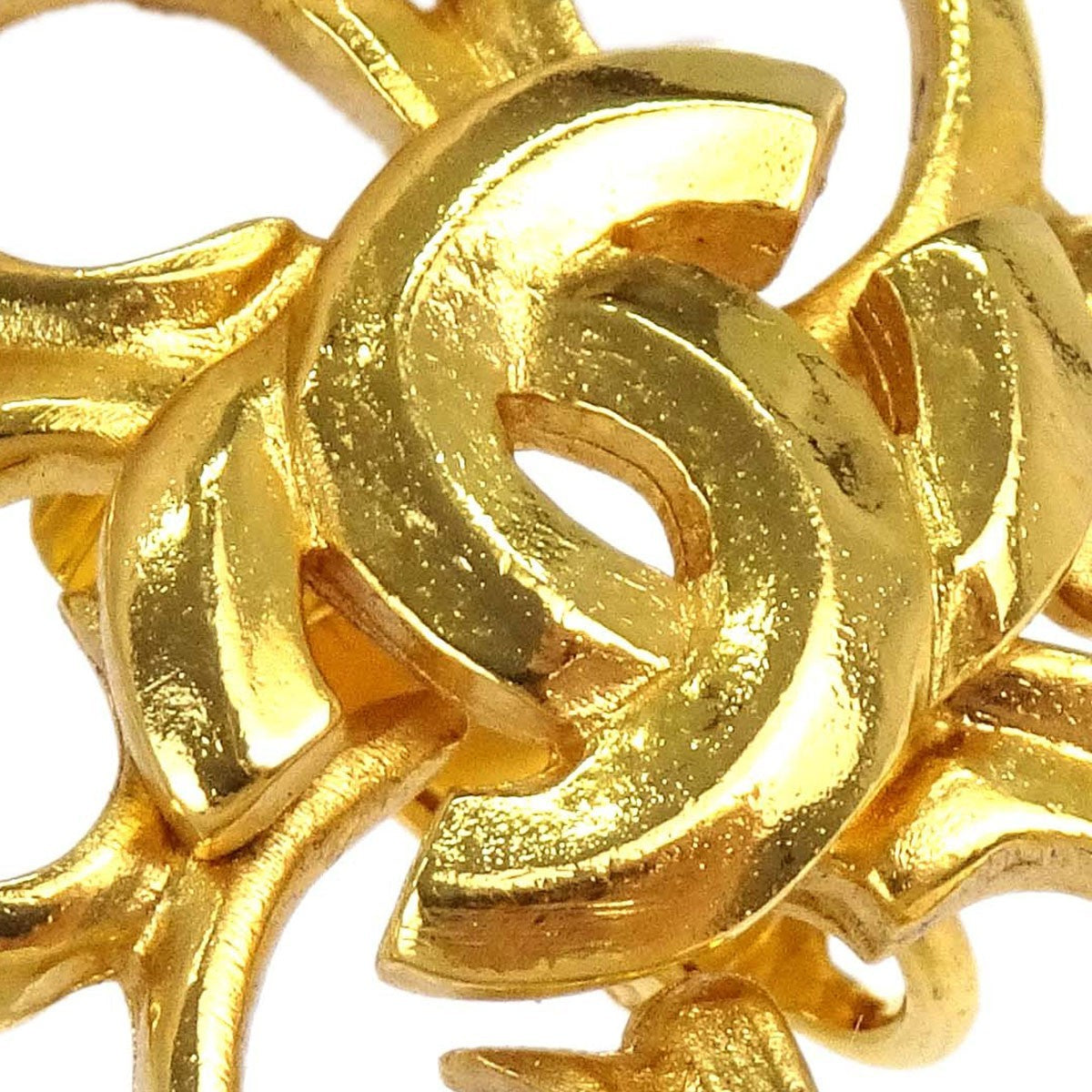 Chanel Vintage Cc Flower Clip-On Metal Gold Gold_Plated Earrings Jewelry (Pre-Owned)