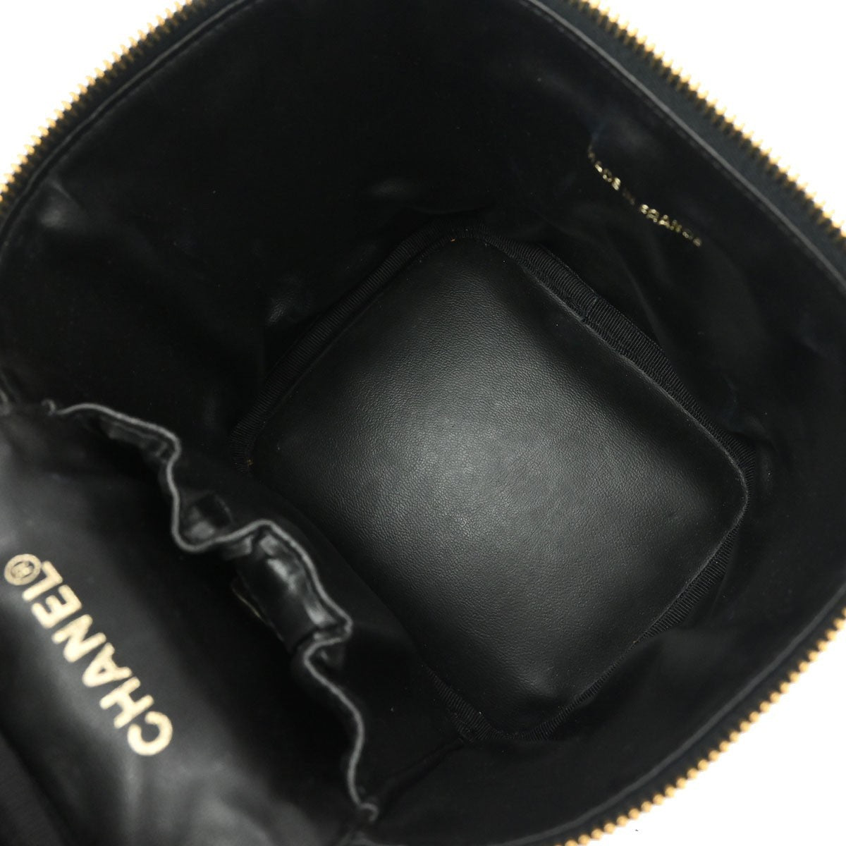 Chanel Vintage Timeless Cosmetic Case Caviar Black Leather Clutche & Pouche Bag (Pre-Owned)