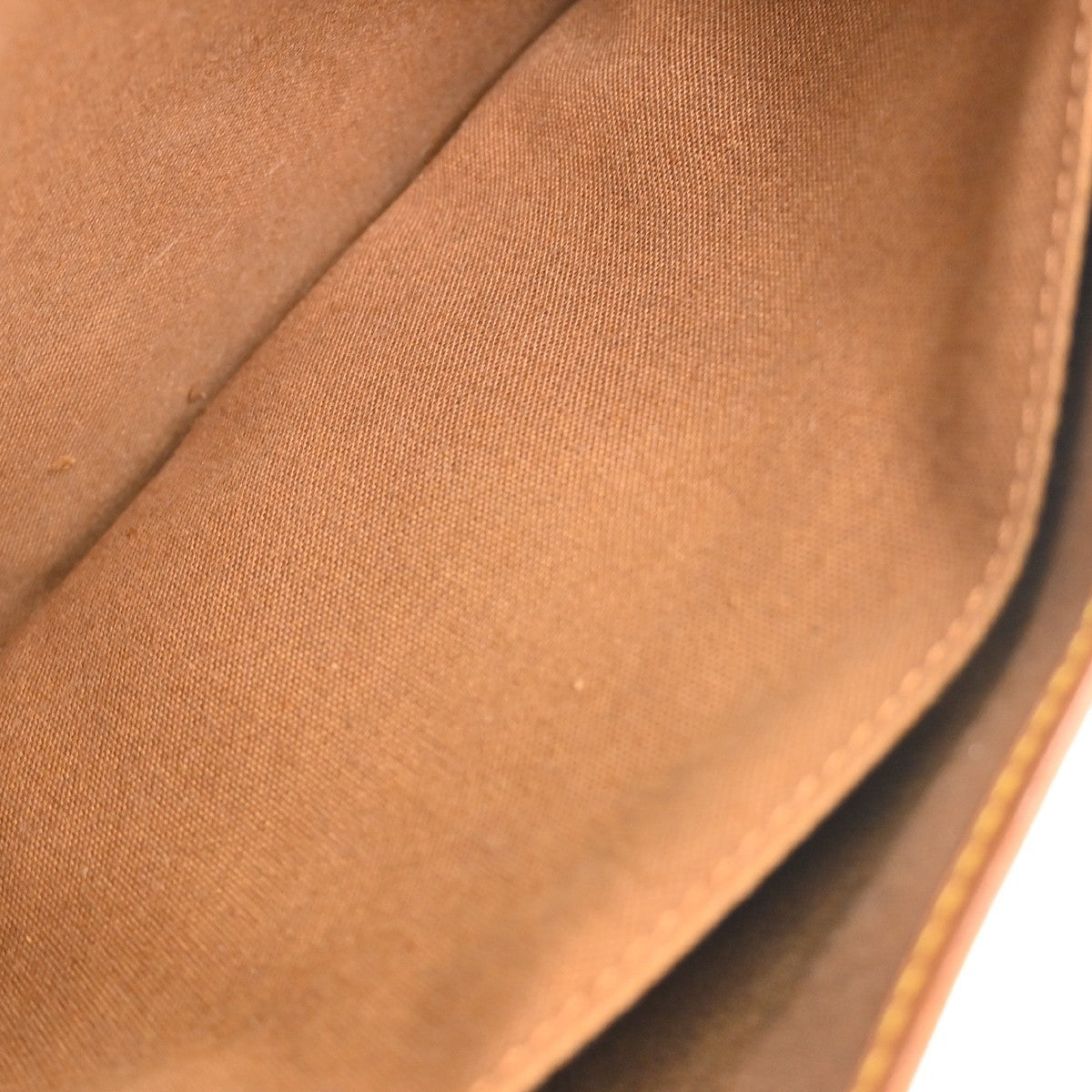 Louis Vuitton Saumur Canvas Brown Canvas Shoulder Bag Bag (Pre-Owned)