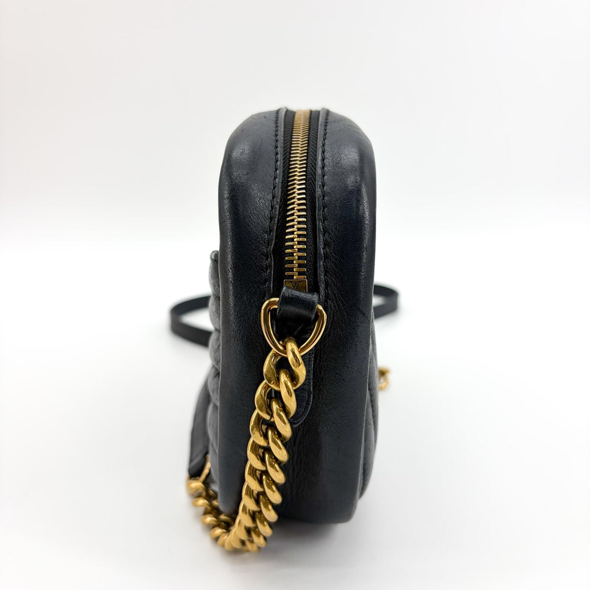 Louis Vuitton New Wave Camera Quilted Leather Black Leather Handbag (Pre-Owned)