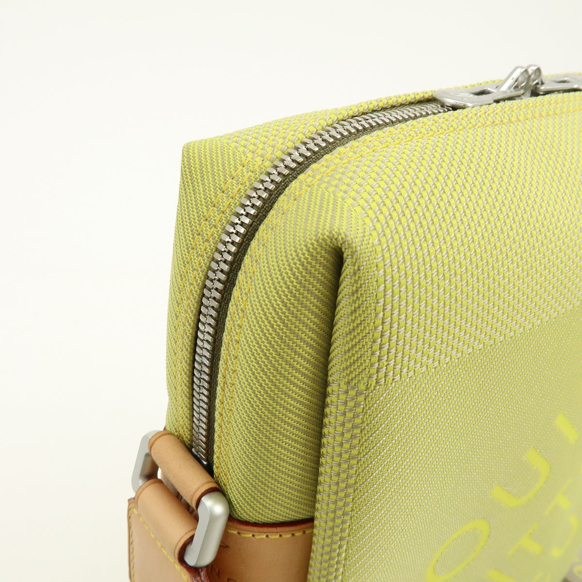 Louis Vuitton Cup Weathery Damier Geant Canvas Green Canvas Handbag (Pre-Owned)