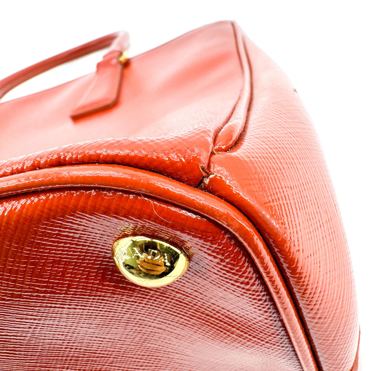 Prada Galleria  Strap Leather Red Leather Handbag (Pre-Owned)