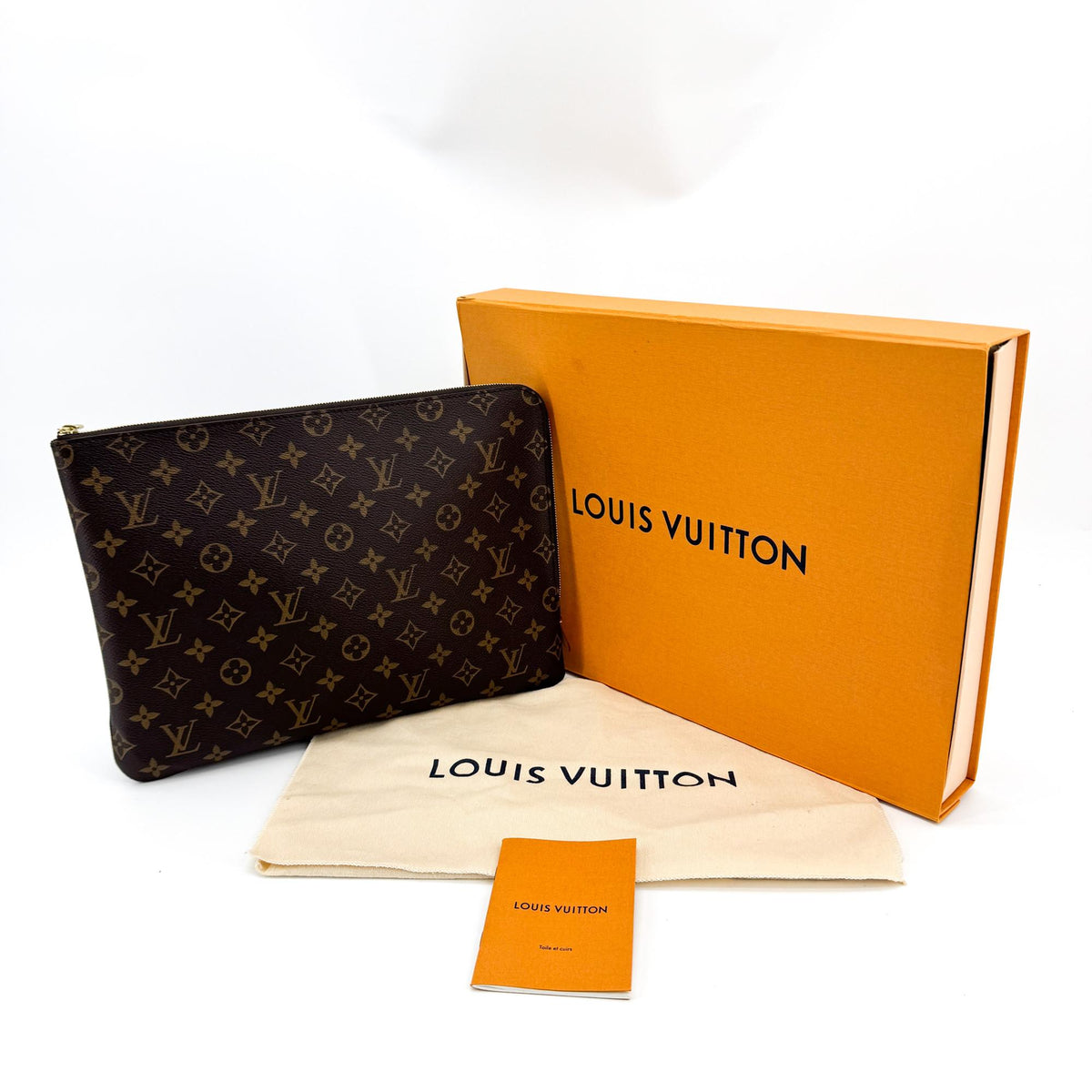 Louis Vuitton Etui Voyage Monogram Canvas Brown Canvas Clutche & Pouche Bag (Pre-Owned)